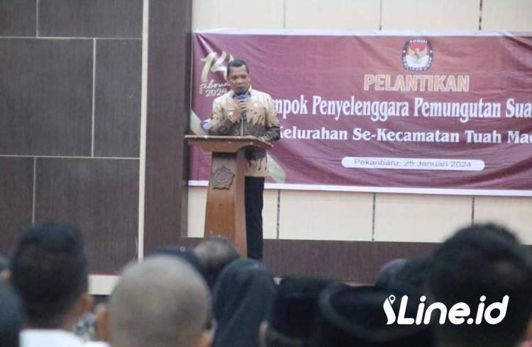 Hadiri Pelantikan KPPS, Pj Walikota Pekanbaru Muflihun Berharap KPPS Bekerja Maksimal dan Sesuai Tupoksi