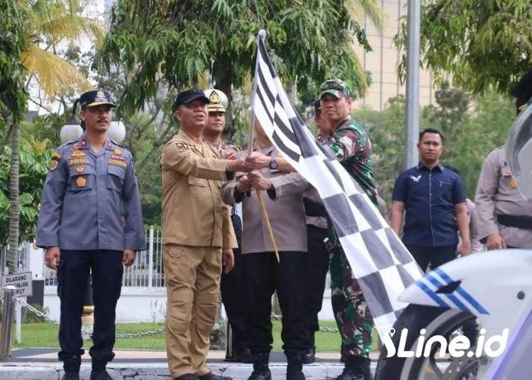 Sekdako Pekanbaru Indra Pomi Bersama Jajaran Ikuti Apel SARPRAS Pengamanan Pemilu 2024