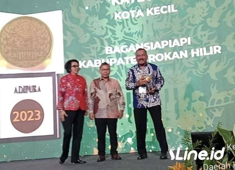 Kabupaten Rokan Hilir Terima Penghargaan Piala Adipura Tahun 2023