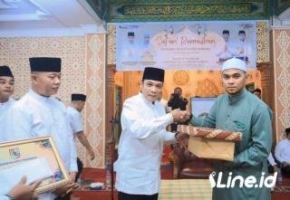 Disambut Antusias Warga, Pj Walikota Pekanbaru Awali Safari Ramadhan 1445 H di Senapelan