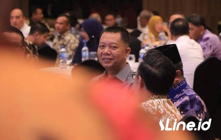 Sekdako Pekanbaru Indra Pomi Perintahkan OPD Terkait Tindak Tiang Reklame Ilegal