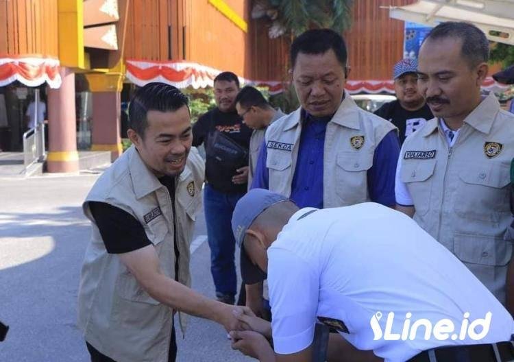 Pj Wako Pekanbaru bersama Sekdako dan Jajaran Sapa Langsung Calon Anggota Paskibraka Kota Pekanbaru 