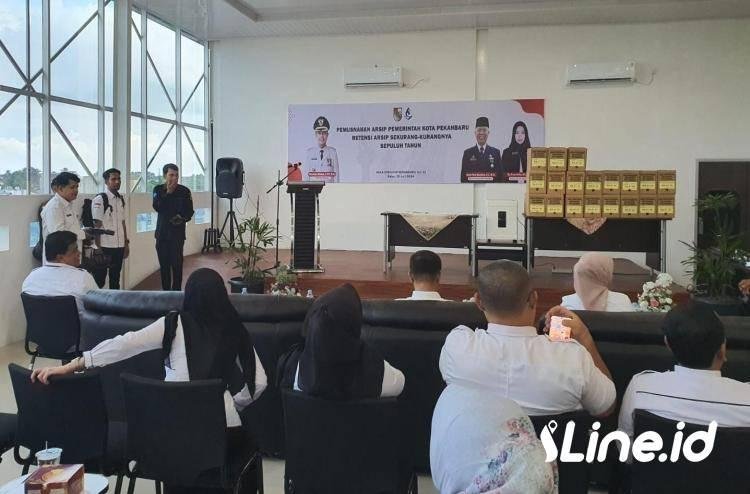 Pemko Pekanbaru Menggelar Kegiatan Pemusnahan Arsip dengan Retensi Arsip 10 Tahun