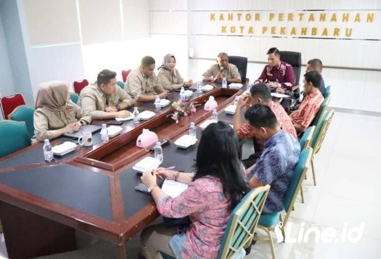 Bahas STE Bapenda Pekanbaru Gelar Audensi dengan Dinas Pertanahan