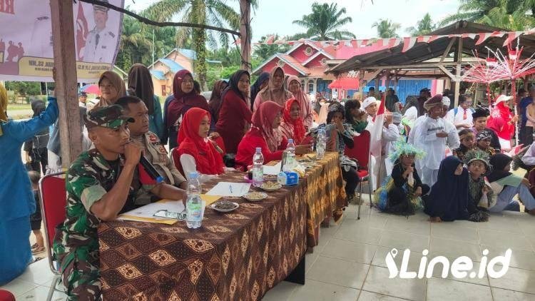 Babinsa Koramil 0321-06/TM Menghadiri Perlombaan Sekaligus Menjadi Juri Antar Dusun Di kepenghuluan Teluk Nayang