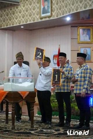 KPU Rohil Menggelar Pencabutan Nomor Urut Pasangan Calon Bupati Dan wakil Bupati Rokan Hilir