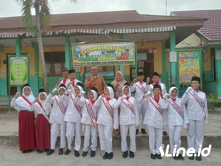 Rutin Upacara Bendera UPT SDN 028 Kubang Jaya, Kepala : Himbau Kerjasama Motivasi dan Semangat Orang Tua Untuk Peserta Didik