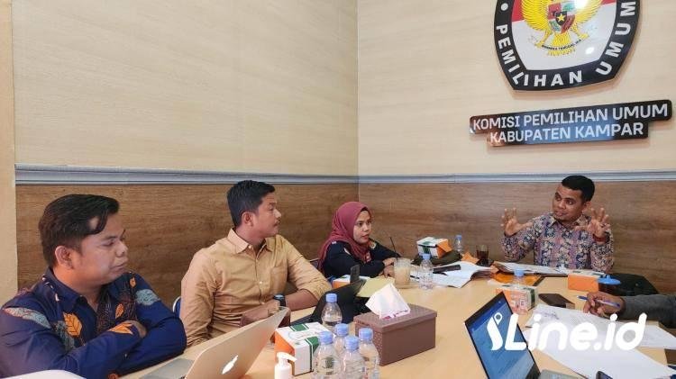 KPU Kampar Bentuk Tim Perumus Debat Publik Kandidat Pilkada Kampar 2024