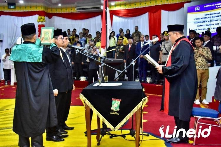 Rapat Paripurna Pengambilan Sumpah jabatan Ketua dan Wakil Ketua DPRD Kabupaten Kampar