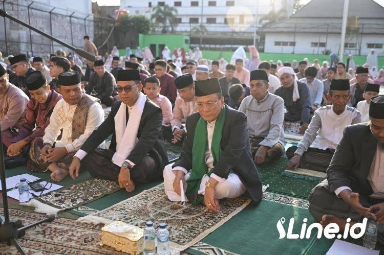Bupati H. Bistamam Gelar Open House Usai Sholat Idul Fitri 1446 H di Mess Pemda