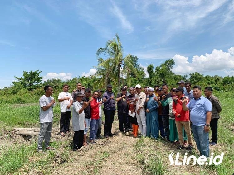 Jalan 2,5 Km Dilewati Bupati, Persiapan Lahan SMP di Pesisir Rohil
