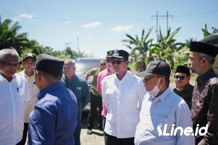 Cek Kondisi Jalan Rusak, Gubernur Riau Dan Bupati Rohil Cari Solusi Terbaik Untuk Perbaikan Jalan Manggala Junction-Pujud
