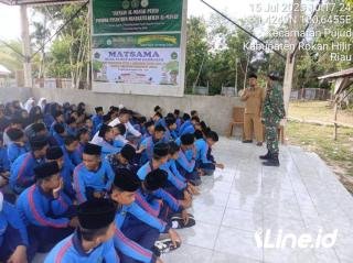Peduli Generasi Muda, Babinsa Koramil 0321-06/TM Rohil Berikan Materi PBB Pada MPLS Kepada Pelajar MA Almanar