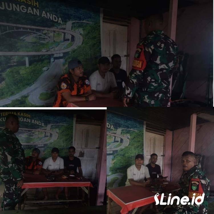 Datangi Tempat-tempat Keramaian, Personil Koramil 0321-06/TM Rohil Dan Ormas PP Laksanakan Patroli Siskamling