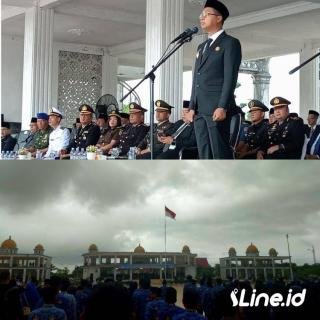 Meski Diguyur Hujan Lebat, Peserta Upacara Hari Kesaktian Pancasila Di Rohil Tetap Tegak Berdiri