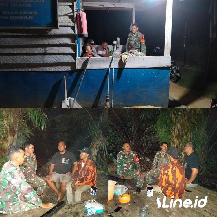 Berikan Kenyamanan Kepada Warga, Personil Koramil 0321-06/TM Rohil Patroli Dan Datangi Pos Siskamling
