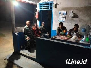 Bersinergi Bersama Warga Tempatan, Personil Koramil 0321-06/TM Rohil Dan Ormas PP Hidupkan Kembali Pos Ronda Malam