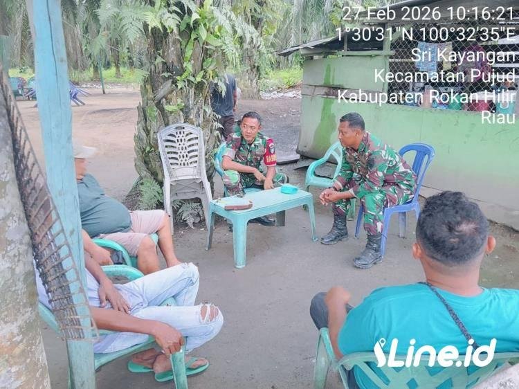 Komsos Dibulan Ramadhan, Personil Koramil 0321-06/TM Rohil Ajak Warga Saling menghargai