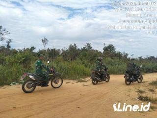 Cegah Terjadinya Karhutla, Personil Koramil 0321-06/TM Rohil Lakukan Patroli Di Sejumlah Titik Yang Dianggap Rawan