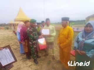 Wakili Danramil, Babinsa Koramil 0321-06/TM Rohil Hadiri Upacara HUT Kecamatan Tanjung Medan Ke-12
