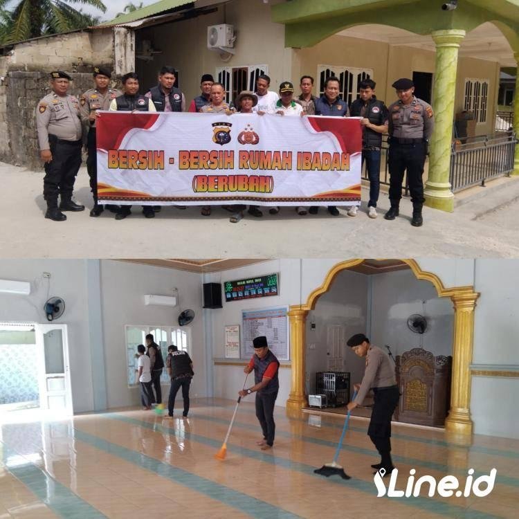 Tumbuhkan Rasa Kebersamaan Dibulan Suci Ramadhan, Personil Polres Rohil Berisih Bersih (BERUBAH) Di Masjid Nurul Iman