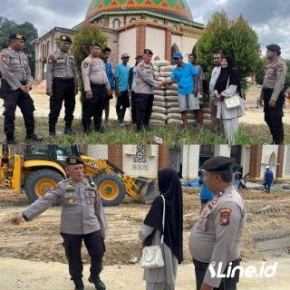Menyemarakkan Bulan Suci Ramadhan 1447 H/2026 M, Personil Sat Samapta Polres Rohil 80 sak semen untuk Masjid Nurul Iman Simpang Mutiara