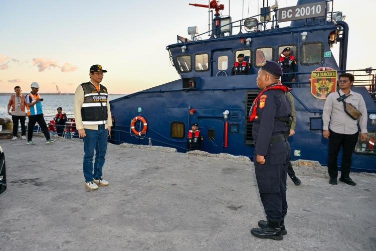 Menkeu Pastikan Pengawasan Kepabeanan dan Cukai di Kupang Berjalan Lancar