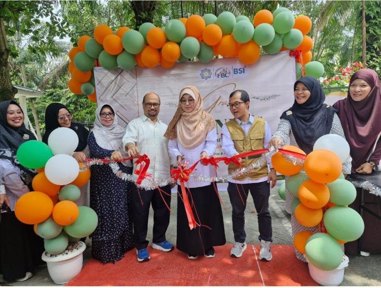 FTK UIN Suska Riau Resmikan First Business Center, Dorong Kemandirian Mahasiswa