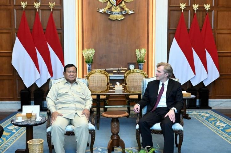 Prabowo Terima Wakil Menteri Perang AS