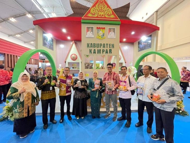 Produk Unggulan Kampar Dipamerkan di AOE 2026