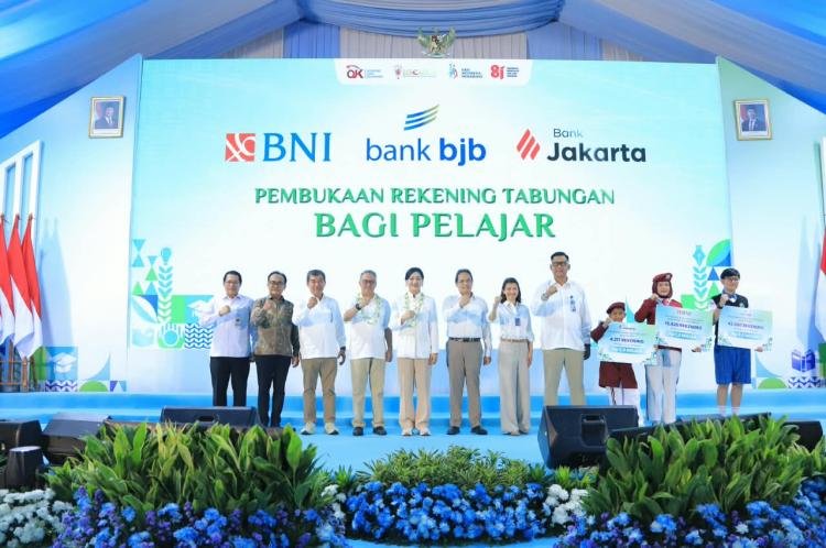 OJK Dorong Pelajar Biasakan Menabung Sejak Dini
