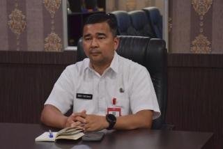 Kakan Kesbangpol Ajak Masyarakat Kibarkan Bendera Merah Putih Jepang HUT RI ke-81