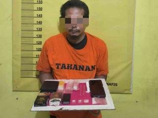 Polisi Tangkap Pria Diduga Pengedar Sabu di Areal Perkebunan PTPN Sungai Lala Inhu
