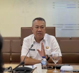 Wabup Meranti Usul Perlakuan Khusus, Warga Perbatasan Bisa Bekerja Legal di Malaysia