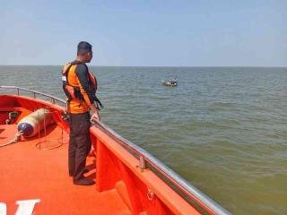 Kapal Angkut PMI Tenggelam di Perairan Rupat