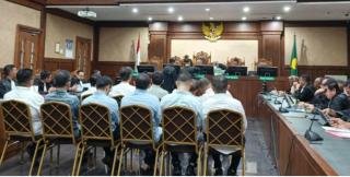 Rekayasa Tarif Ekspor CPO, 11 Terdakwa Didakwa Rugikan Negara Rp7,3 Triliun