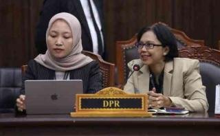 MK Tunda Sidang Uji Formil UU Polri, DPR dan Pemerintah Minta Penjadwalan Ulang
