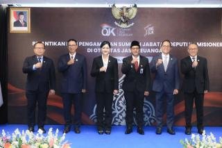 OJK Lantik Deputi Komisioner Baru, Perkuat Bursa Mineral dan Komoditas Strategis