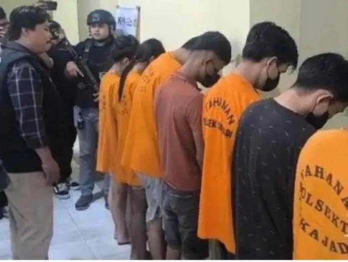 Komplotan Jebakan MiChat di Pekanbaru Dibongkar, 5 Orang Ditangkap