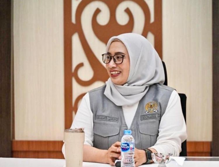 DPR Dorong Jaminan Pesangon Masuk BPJS, Solusi Perlindungan Pekerja atau Beban Baru?
