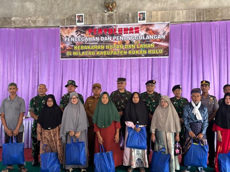 Tim Penyuluh Karhutla Mabes TNI Turun ke Tambusai, Beri Penyuluhan Karhutla