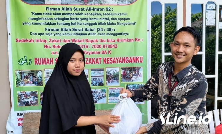 Konsisten Berbagi, New Paragon dan Grand Dragon Salurkan Bantuan Sembako di Pekanbaru